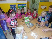 Pečení perníčků